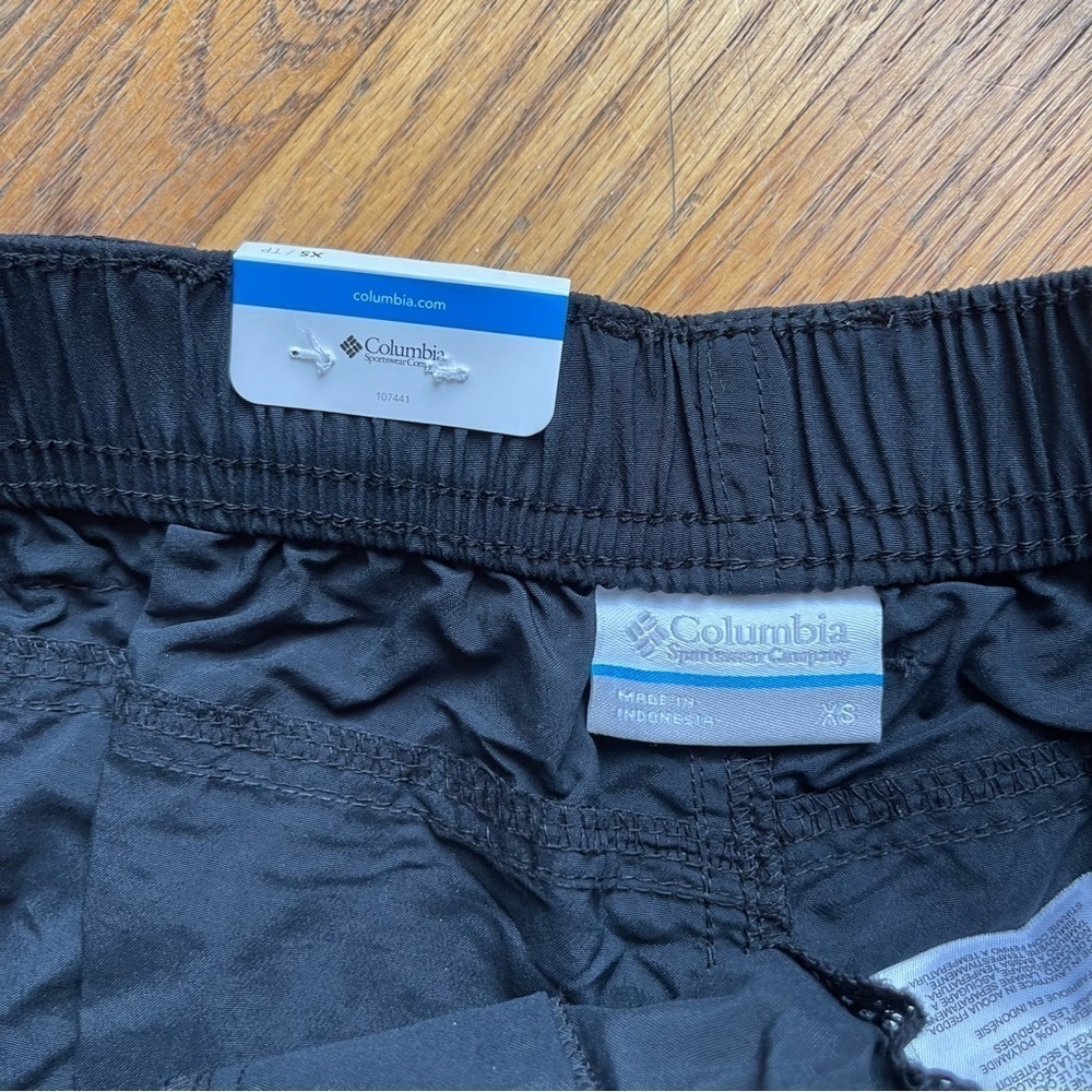 NEW Columbia Womens Sandy River Cargo Short Black Size XS NWT - Picture 5 of 7